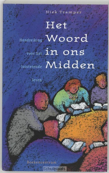 HET WOORD IN ONS MIDDEN - TRAMPER - 9789023916437