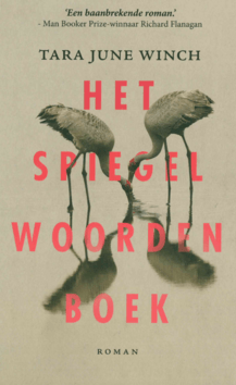 HET SPIEGELWOORDENBOEK - WINCH, TARA JUNE - 9789023960560