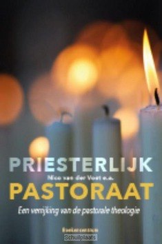 PRIESTERLIJK PASTORAAT - VOET, NICO VAN DER; ROMKES, AGE; SIEBESM - 9789023971399