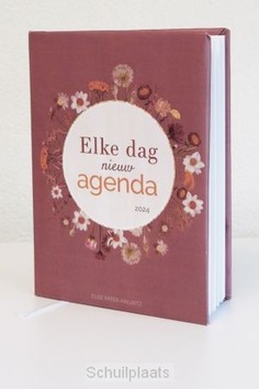 ELKE DAG NIEUW AGENDA 2024 - PATER-MAURITZ - 9789033132193