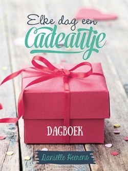 ELKE DAG EEN CADEAUTJE - HEERENS, DANIËLLE - 9789033817786