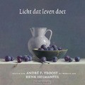 LICHT DAT LEVEN DOET