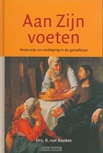 AAN ZIJN VOETEN - KOOTEN - 9789058294241